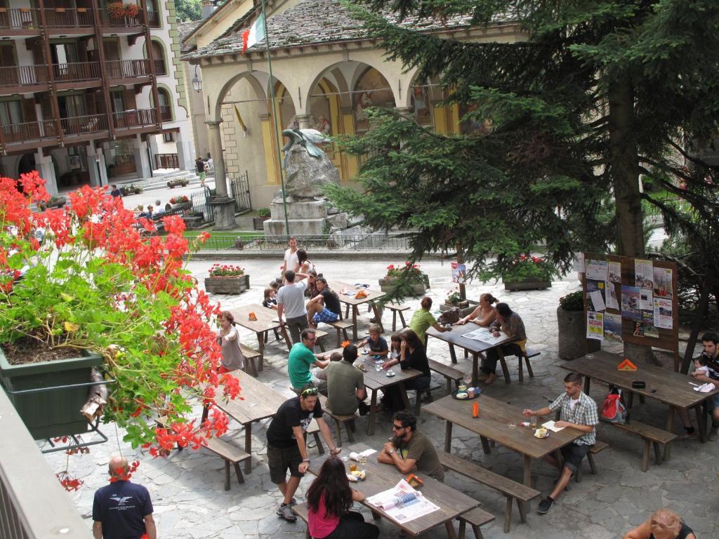 Hotel Monterosa Аланья-Вальсезия Экстерьер фото